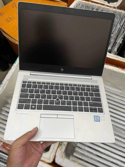 Laptop HP EliteBook 840 G5 Core i5* 8350U - RAM 8GB - SSD 256GB - Intel HD Graphics UHD 620 - 14 inch FHD