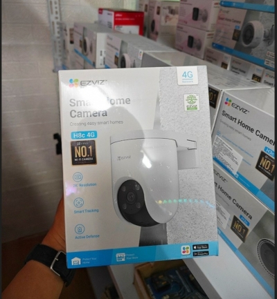 Camera WiFi EZVIZ H8C 2K 4G Quay Quét 360 độ